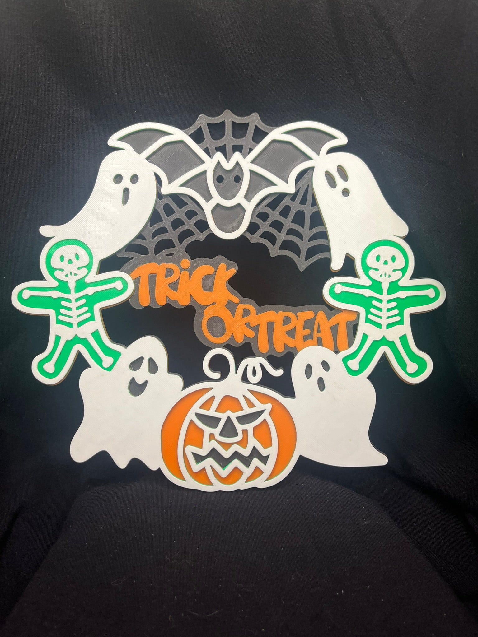 3D-Printed Trick or Treat Wall Hanger – Halloween Décor
