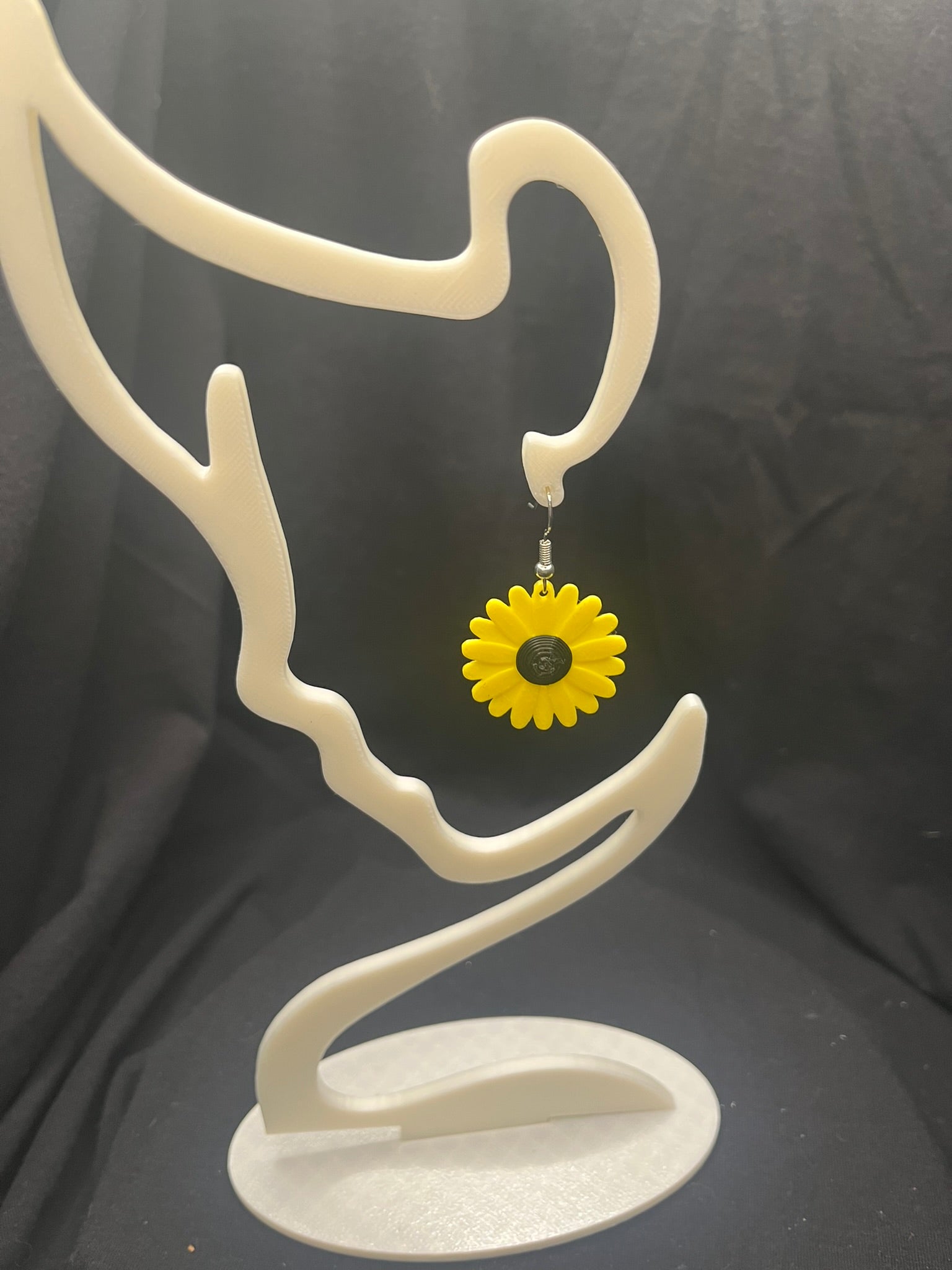 3D Printed Black-Eyed Susan Earrings