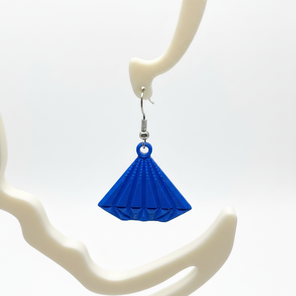 Blue Diamond Earrings - Detail