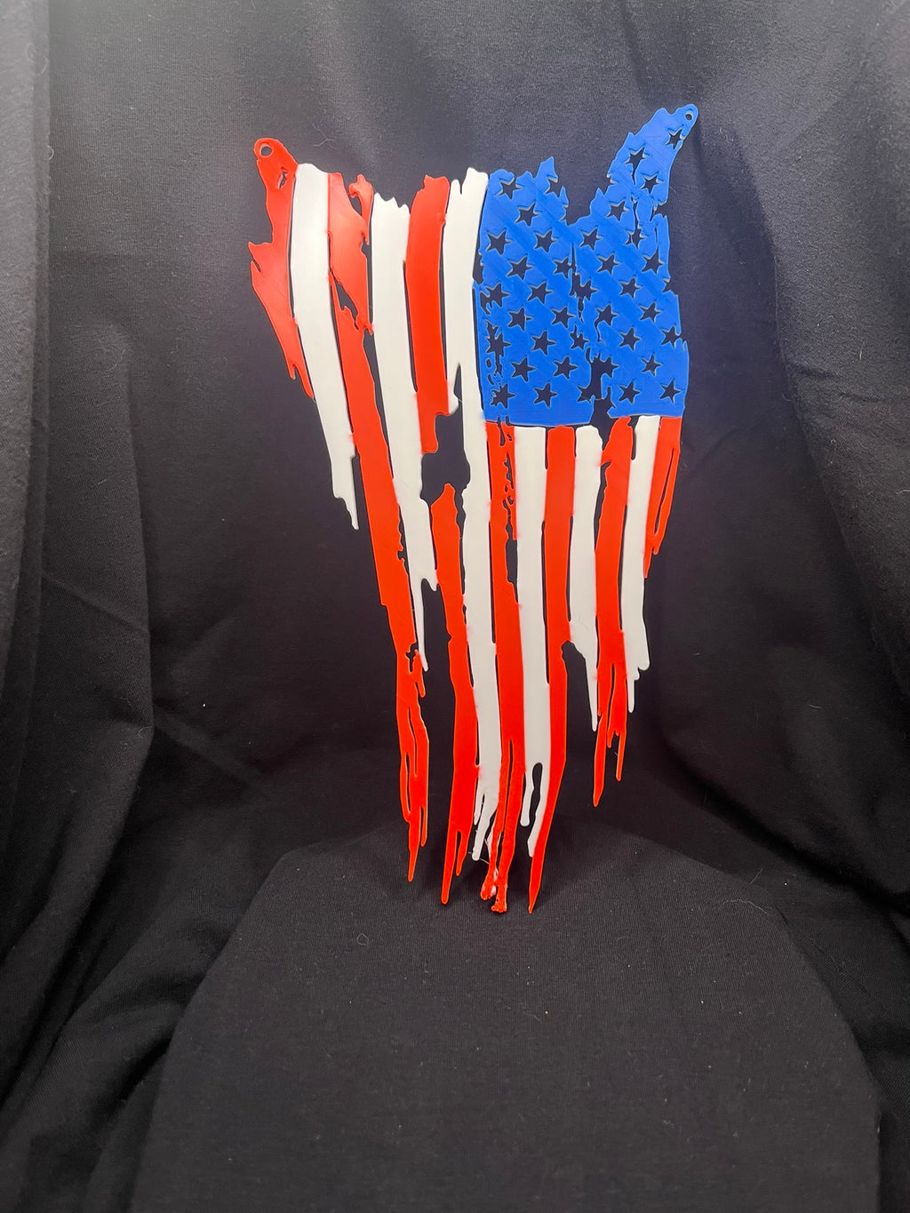 Tattered Flag Wall Hanger – 3D-Printed Rustic Patriotic Décor